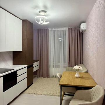 Академіка Заболотного вул., 1-Б