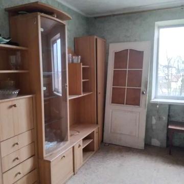 Лабораторна вул., 17