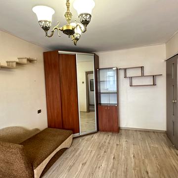 Сімї Глодан вул., 11а