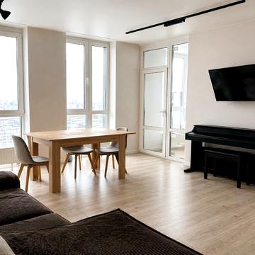 Всеволода Змієнка вул., 21