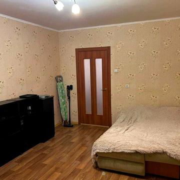 Григорія Ващенка вул., 1