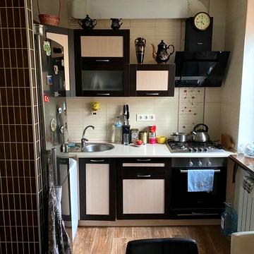 Уманська вул., 27