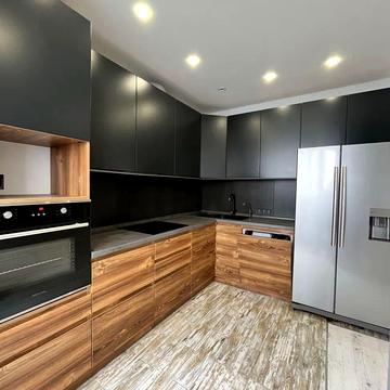 Льва Ландау просп. (50-річчя СРСР), 52-Б