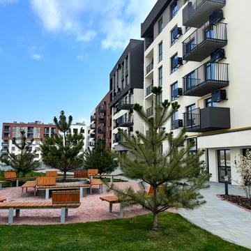 Роксоляни вул., 30