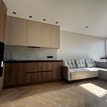 Замарстинівська вул. (Калініна), 4