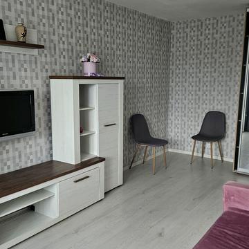 Богдана Гаврилишина вул. (Ванди Василевської), 13