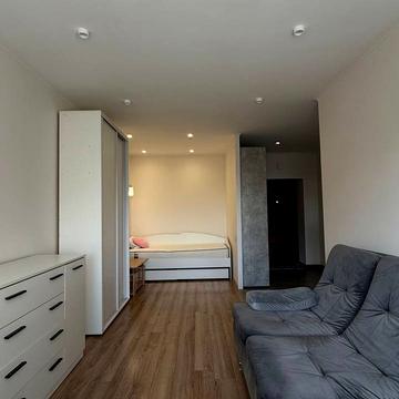 Університетська вул., 2/1