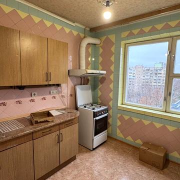 Червоної Калини просп. (Володимира Маяковського), 18