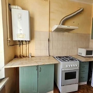 Миколи Боровського вул., 1/6