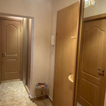 Героїв Дніпра вул., 42