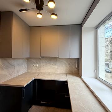 Стеценка вул., 24