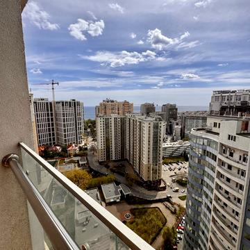 Генуезька вул., 3а