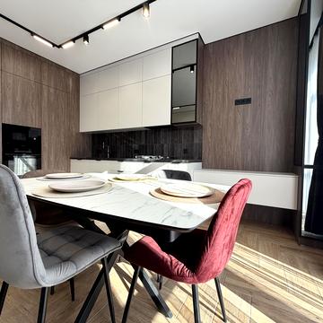 Мирна вул. (Інтернаціональна)