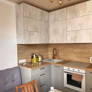 Академіка Сахарова вул., 50