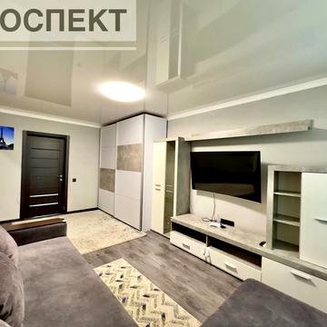 Лебединська вул., 10