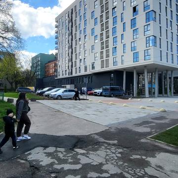 Любінська вул., (Будинок 2)