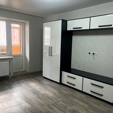 Луганська вул., 9