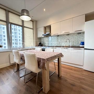 Андрія Верхогляда вул. (Михайла Драгомирова), 16