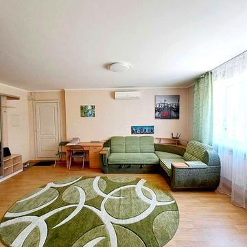 Андрія Малишка вул., 19-А