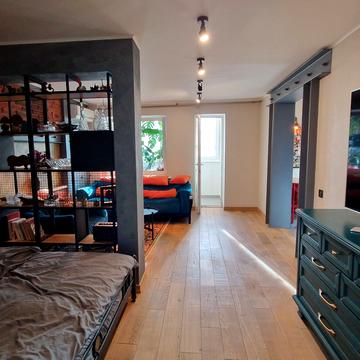 Братства Тарасівців вул. (Декабристів), 12/37