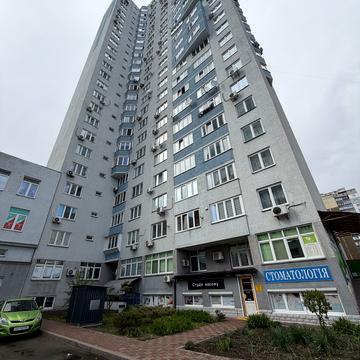 Червоної Калини просп. (Володимира Маяковського), 70