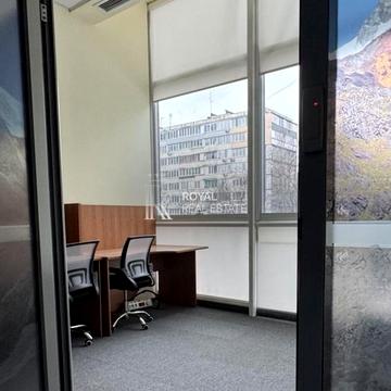 Соломянська вул., 11