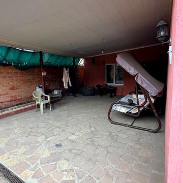 Бородянська вул. (Кронштадтська), 18