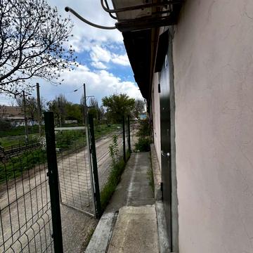 Старицького вул., 4