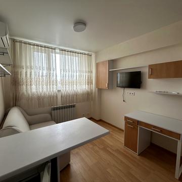 Машинобудівна вул., 41