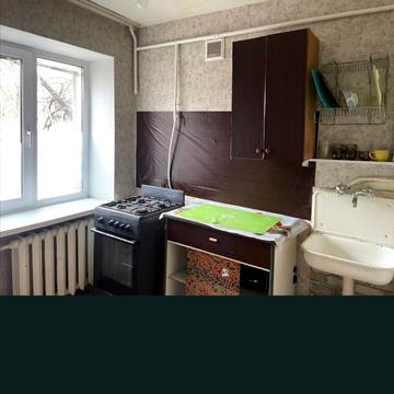 Пластова вул. (Івана Сергієнка), 13