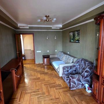 Гната Юри вул., 14-А