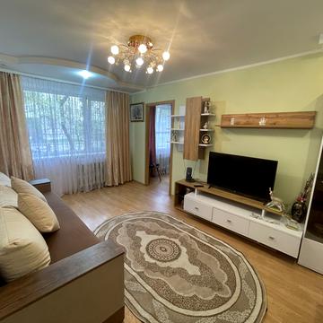 Чорновола вул., 140