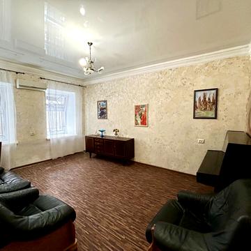 Новосельського вул., 35