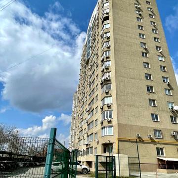 Дарницька вул., 19