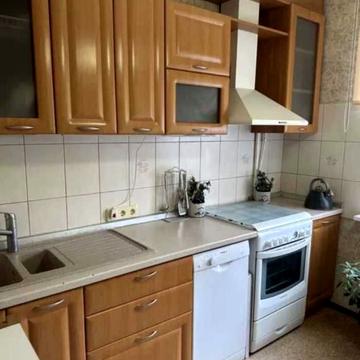 Архітектора Вербицького вул., 24