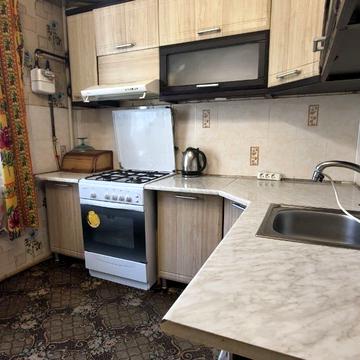 Євпаторійська вул., 104