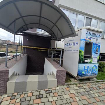Чорновола вул., (Будинок 2)