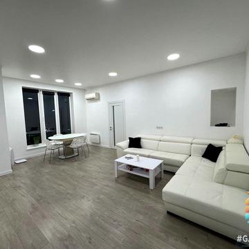 Крутогірний узвіз (Рогальова), (Будинок 1)