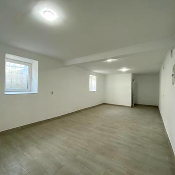 Генерала М. Тарнавського вул., 19