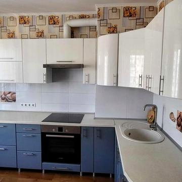 Здолбунівська вул., 13