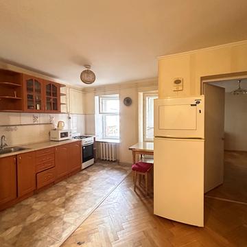 Левка Лукяненка вул. (Маршала Тимошенка), 19