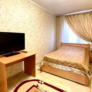 Дмитра Донцова вул. (Дмитра Донського), 2