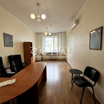 Амвросія Бучми бульв., 5/1