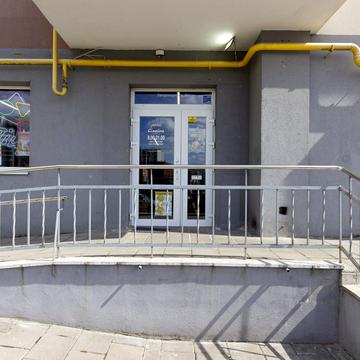 Угорська вул., 14е