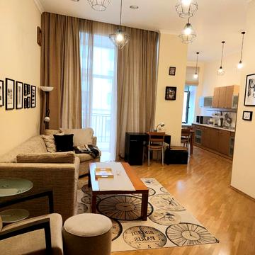 Стрілецька вул., 28