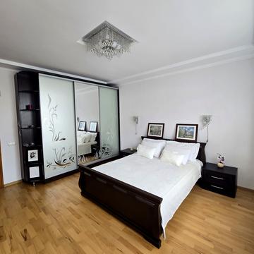 Тараса Козлишина вул. (Жукова), 21б