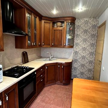 Івана Рубчака вул., 27