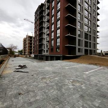 Тиводара Легоцького вул., 64