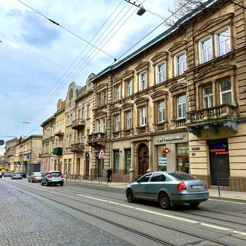 Личаківська вул. (), 19а