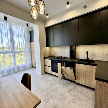 Миколи Боголюбова вул., 5